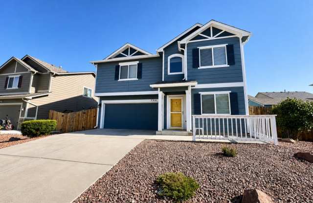 Gorgeous 3 Bedroom Home in Northeast CO Springs! photos photos