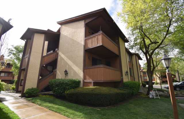 Charming 1 Bed 1 bath Condo in the Heart of Fort Union!!! photos photos