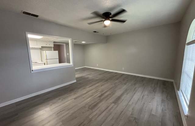 110 E Josephine St photos photos