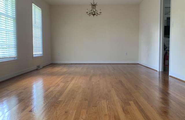 359 Susan Drive Gallery 3