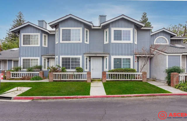 Move-In Ready 2-Bed, 1.5-Bath Home in Bakersfield's 93311 – 1,032 Sq Ft with Full Appliance Package & Community Pool photos photos Move-In Ready 2-Bed, 1.5-Bath Home in Bakersfield's 93311 – 1,032 Sq Ft with Full Appliance Package & Community Pool photos photos