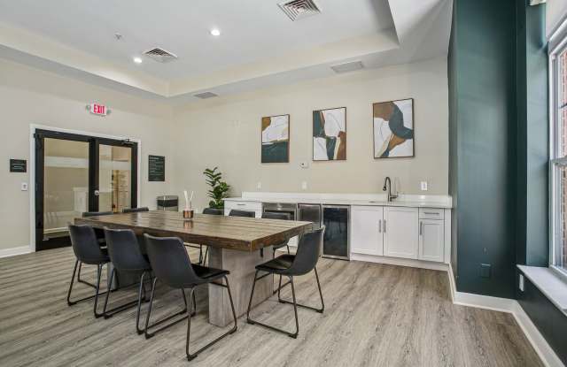 The Brownstones at Englewood South Gallery 4