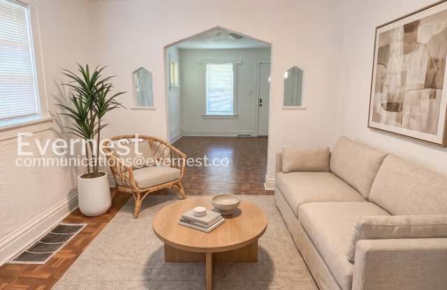 4847 Calvin Avenue Gallery 2