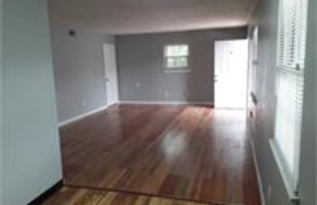 7830 N McDonough St - C6 - 7830 N McDonough St, Jonesboro, GA 30236