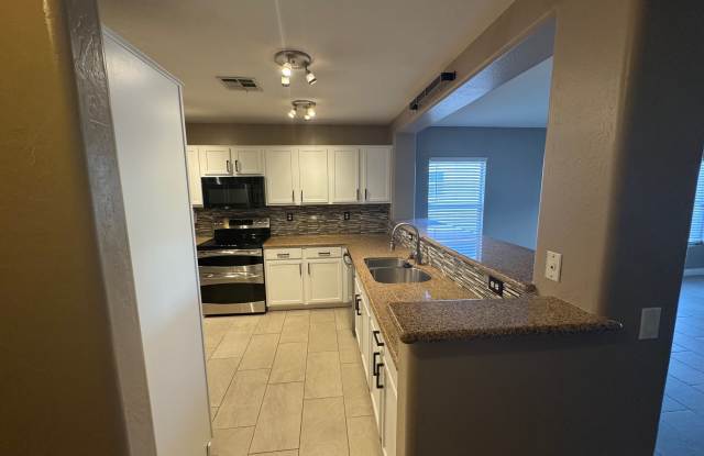 941 - 22739 West Papago Street Gallery 2
