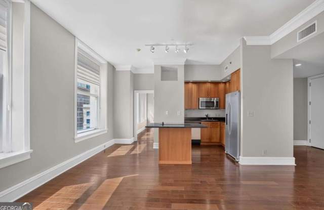 57 Forsyth Street NW Gallery 4