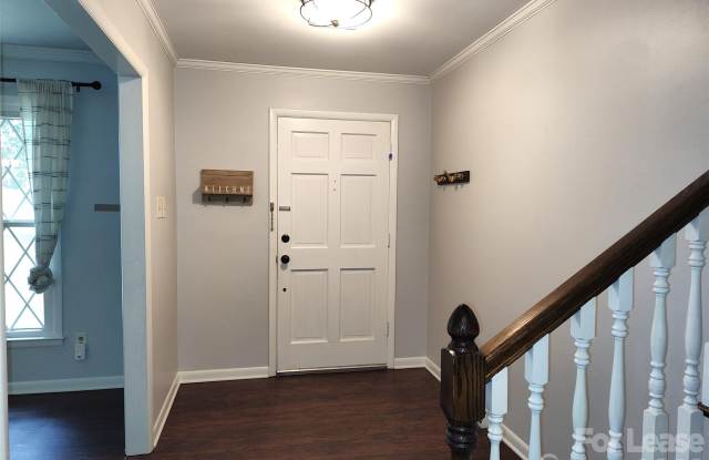 5812 Donegal Drive Gallery 2