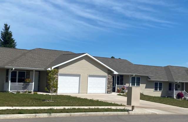 609 Spruce Ln photos photos