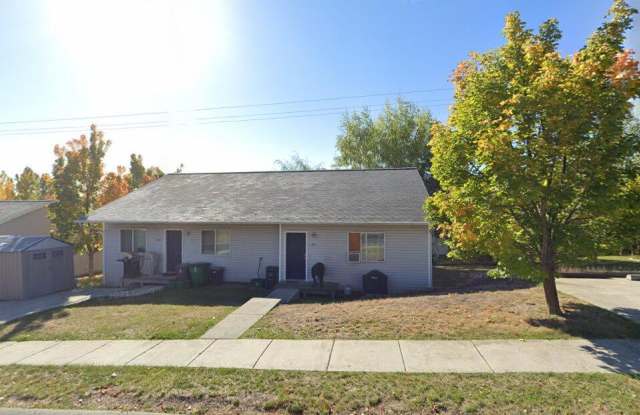 451 Pleasant Place photos photos