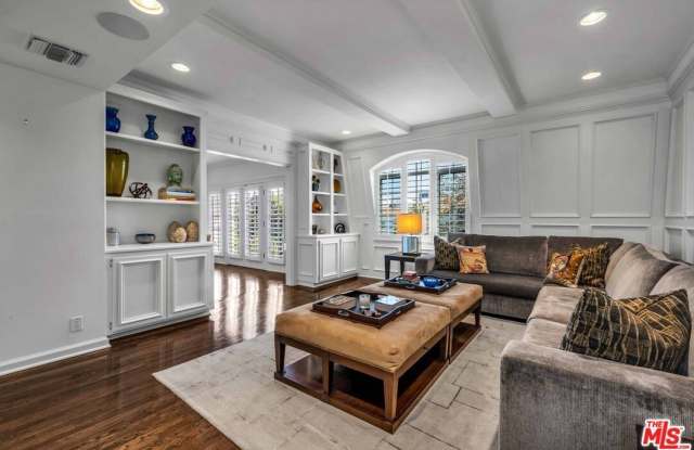 11745 Montana Ave photos photos