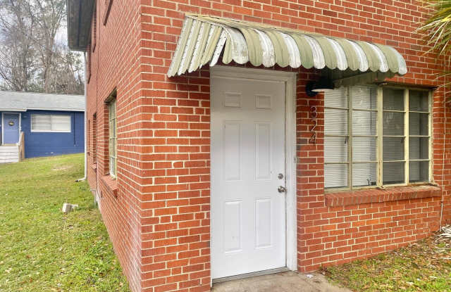 324 E Pershing Street Gallery 2
