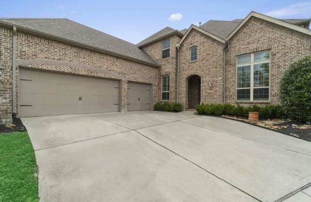 231 Greylake Place Gallery 3