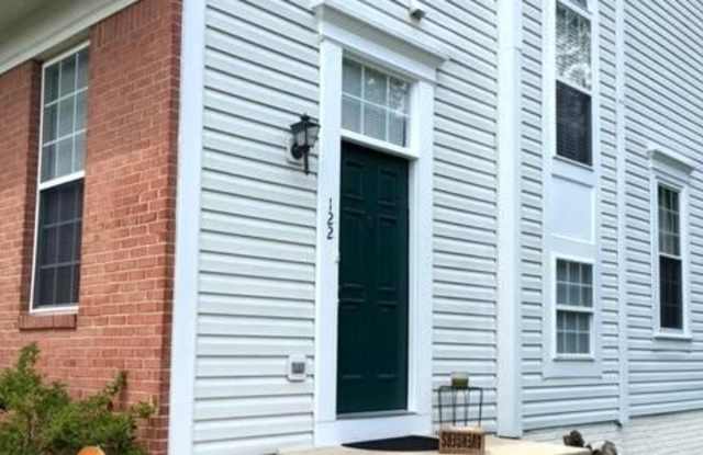 122 EASTRIDGE CIRCLE Gallery 2