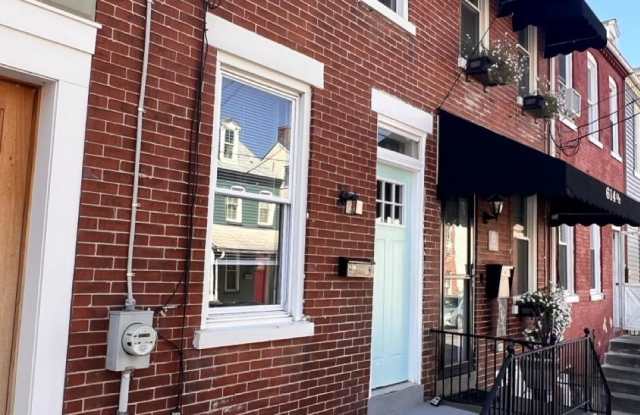 616 E MARION STREET - 616 East Marion Street, Lancaster, PA 17602