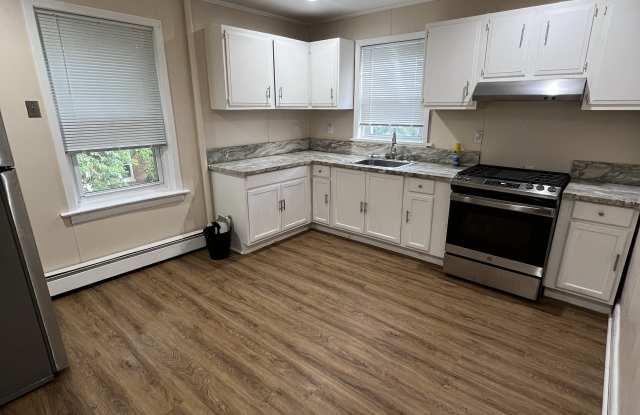 28 Colonial Avenue photos photos