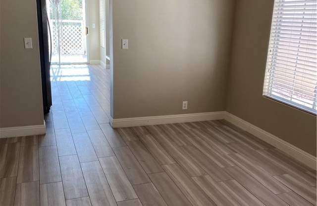 9613 Swan Bay Drive Gallery 4