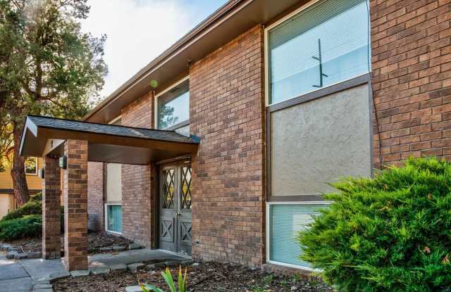 Morain Estates Gallery 4