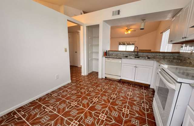 Great location! Great price! Great home! Gallery 4