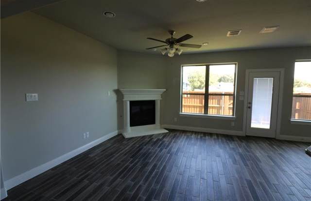 3009 Galveston Street Gallery 2