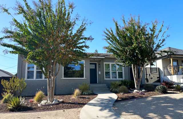 3 Bdrm/2 Bath Mid-Century Home in Golden Hills Neighborhood of Fullerton photos photos 3 Bdrm/2 Bath Mid-Century Home in Golden Hills Neighborhood of Fullerton photos photos
