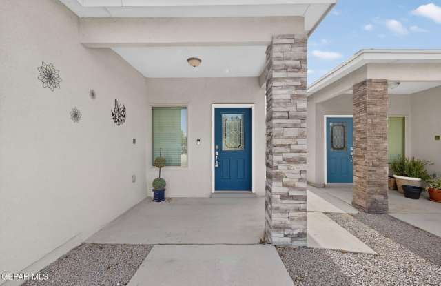 6476 Harapon Street Gallery 4