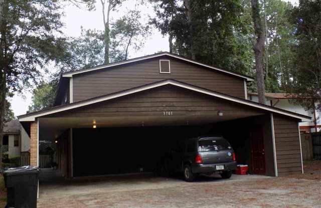 3701 DONOVAN Drive Gallery 2