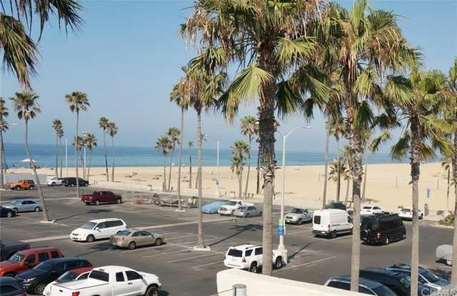 514 E Oceanfront #C - 514 E Oceanfront, Newport Beach, CA 92661