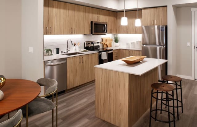 Avalon Alderwood Place Gallery 2