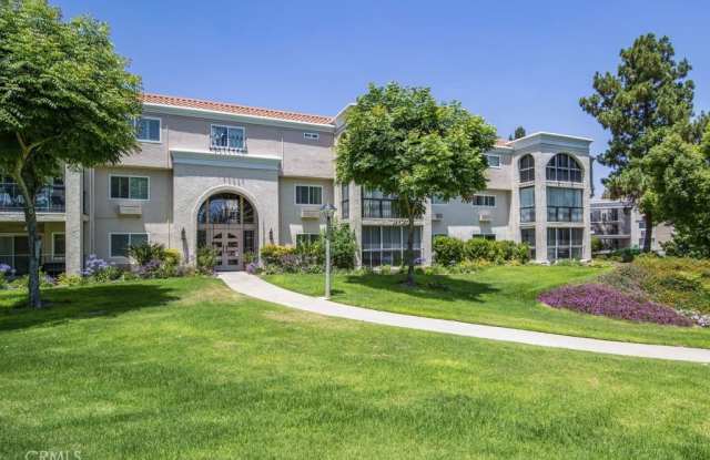 5500 Paseo Del Lago W - 5500 Paseo Del Lago West, Laguna Woods, CA 92637