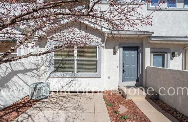 973 Mountain Crest View Gallery 2
