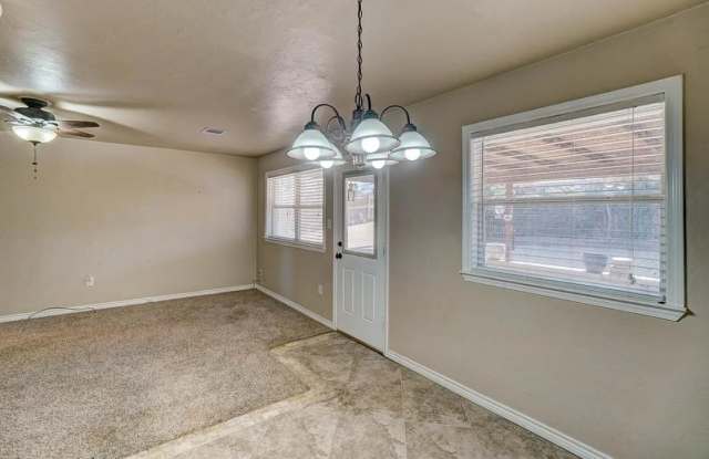 5716 Northwest Cedarwood Drive Gallery 4
