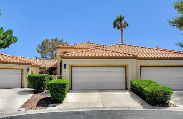 Welcome to your new home! In the exclusive Painted Desert community photos photos