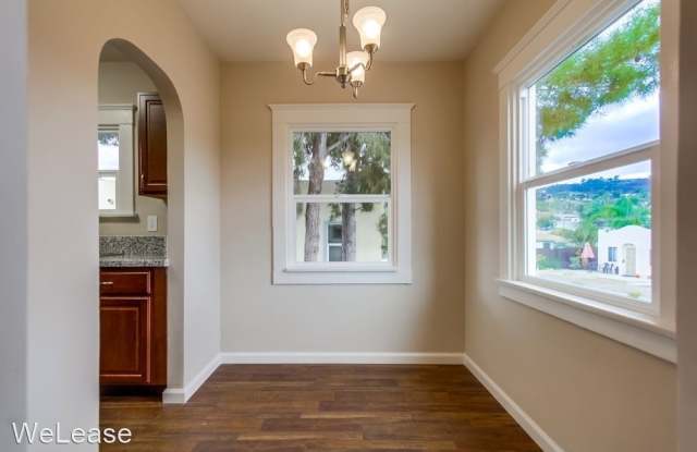 8939 Fair Lane Gallery 3