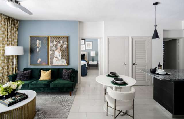 Suriana Boca Gallery 3