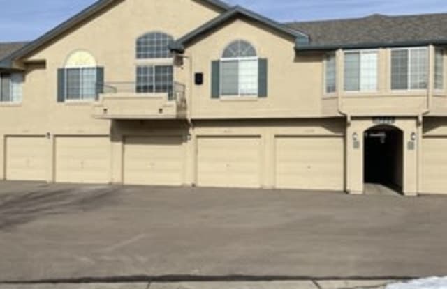 8777 E Dry Creek Rd Unit 1426 - 8777 East Dry Creek Road, Centennial, CO 80112