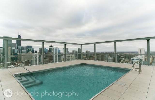 805 North LaSalle Dr Gallery 4
