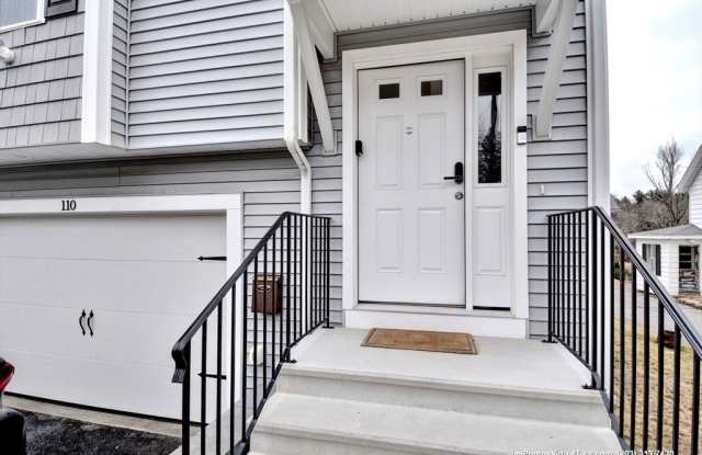 110 Apricot St photos photos