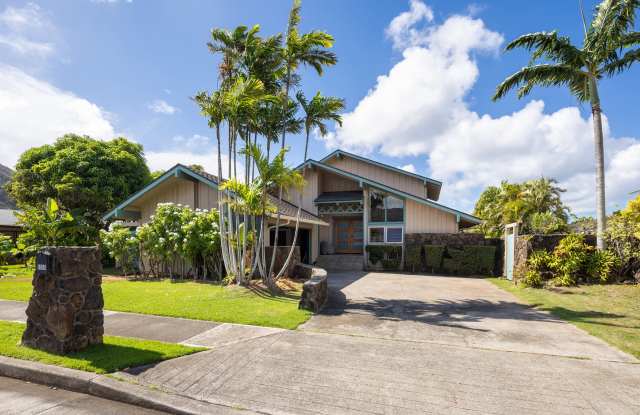 6969 Niumalu Loop - 6969 Niumalu Loop, East Honolulu, HI 96825