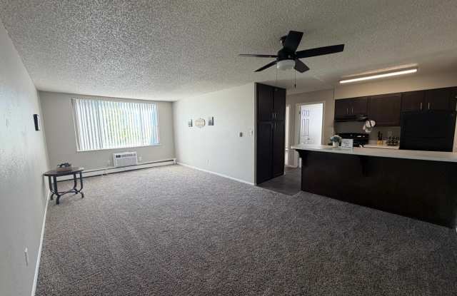 Spring Creek Apartments photos photos