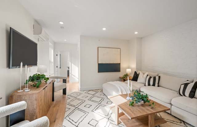 Stunning Newly Renovated Brownstone in Fitler Square photos photos