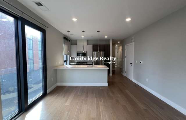 9 Central St. photos photos