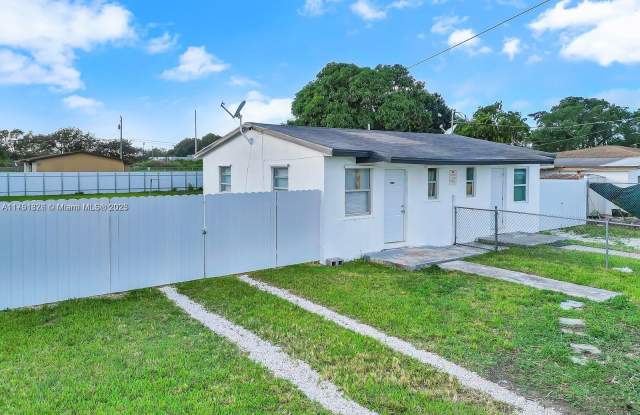26540 SW 138th Ct - 26540 Southwest 138th Court, Naranja, FL 33032