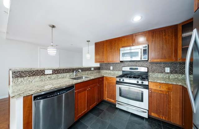 700 GROVE ST photos photos