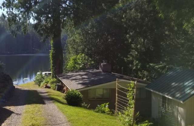 3227 E Ames Lake Dr NE Gallery 2