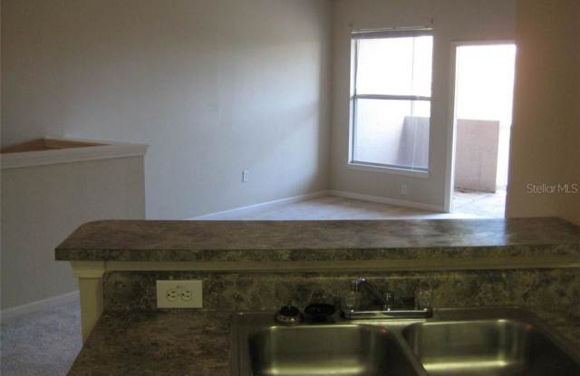 10415 VILLA VIEW CIRCLE Gallery 4