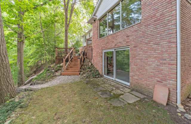 34150 Hunters Row Gallery 4