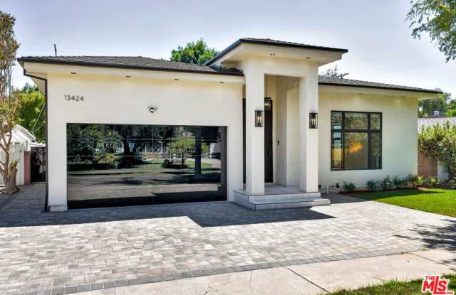 13424 Margate St photos photos