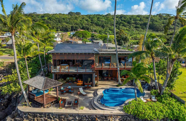 Samurai House: Oceanfront Estate w/ Infinity Pool, Theater  Stunning Views photos photos