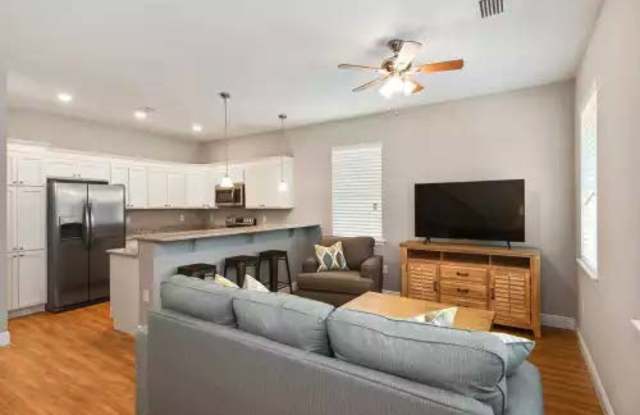 739 Minnesota Avenue - .Winter Park Gallery 3