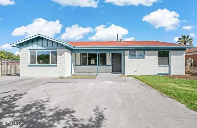 10096 ONTARIO Avenue photos photos